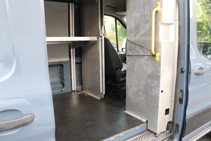 2020 Ford Transit - Image 24 of 28