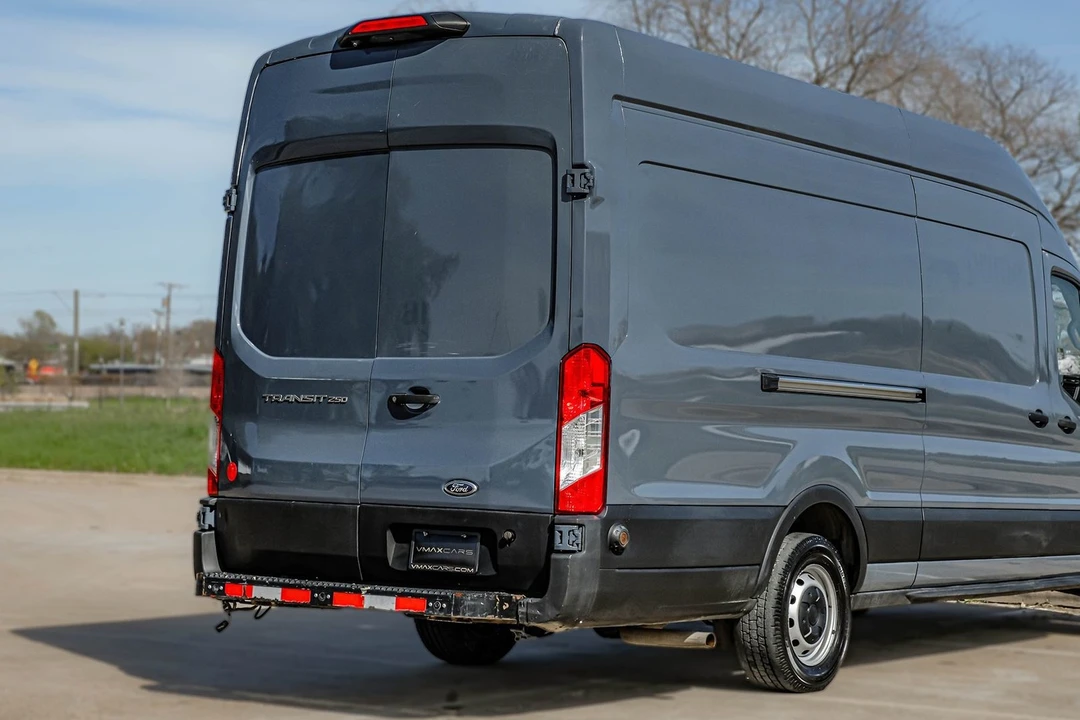 2020 Ford Transit - Image 11 of 21