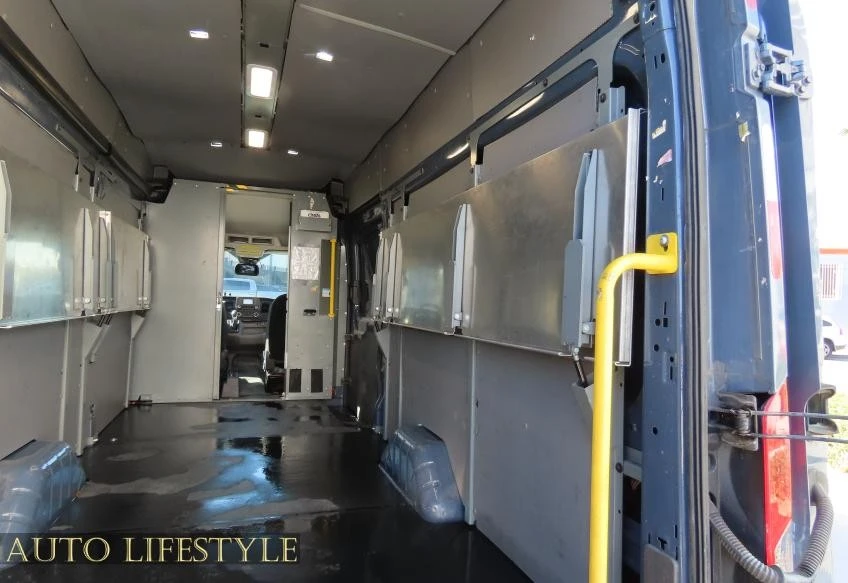 2020 Ford Transit - Image 18 of 21