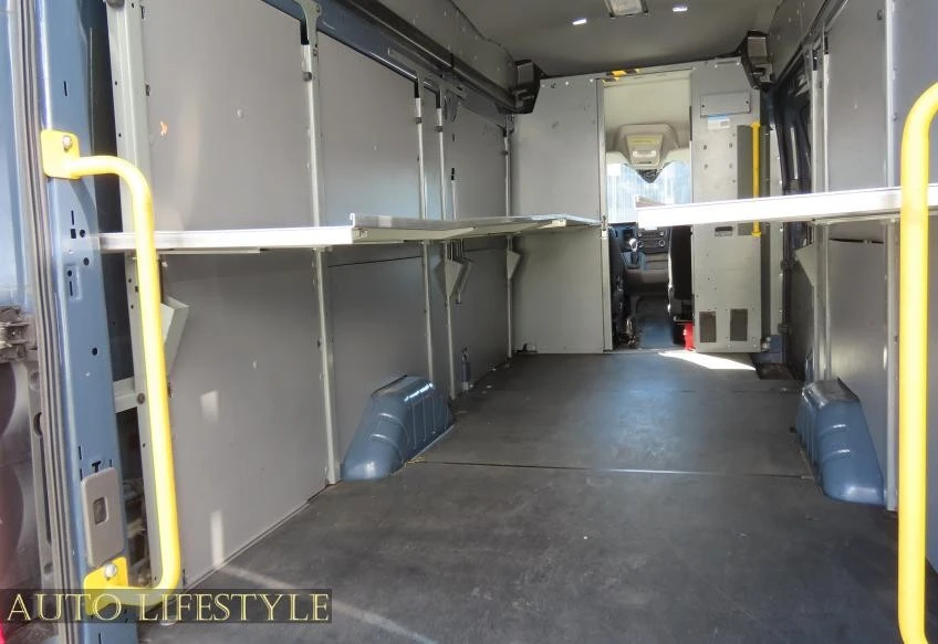 2020 Ford Transit - Image 20 of 21