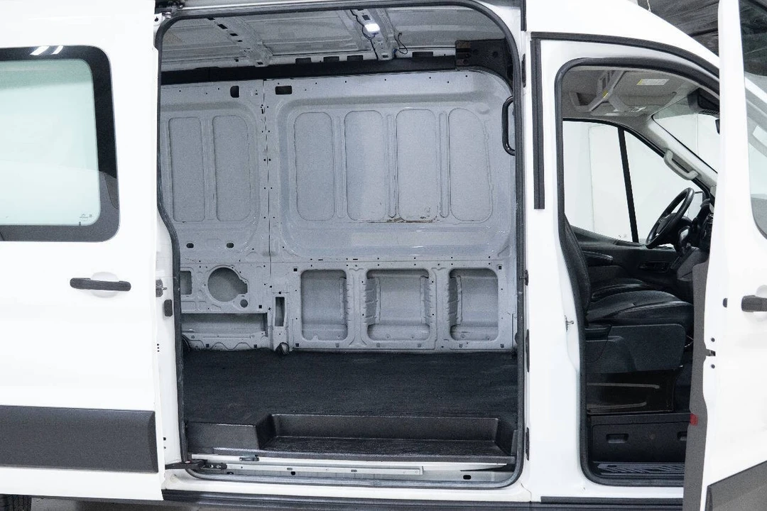 2020 Ford Transit - Image 26 of 31
