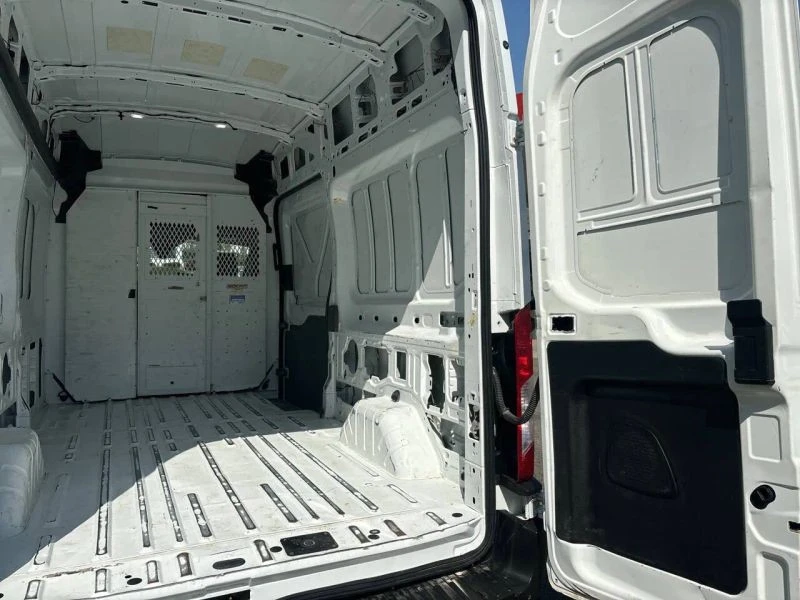 2020 Ford Transit - Image 11 of 12