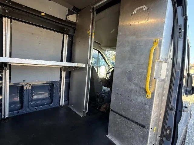 2020 Ford Transit - Image 11 of 12