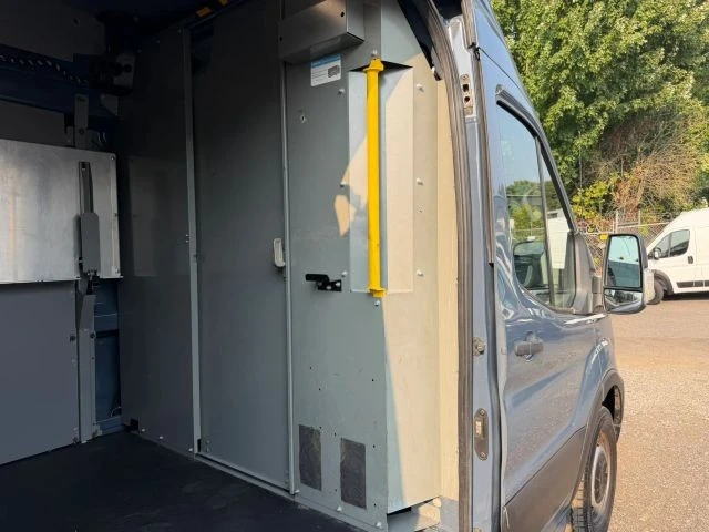 2020 Ford Transit - Image 27 of 31