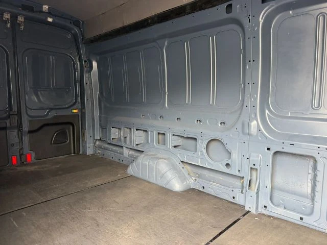 2020 Ford Transit - Image 23 of 30