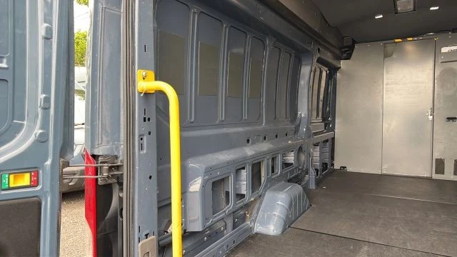 2020 Ford Transit - Image 21 of 30