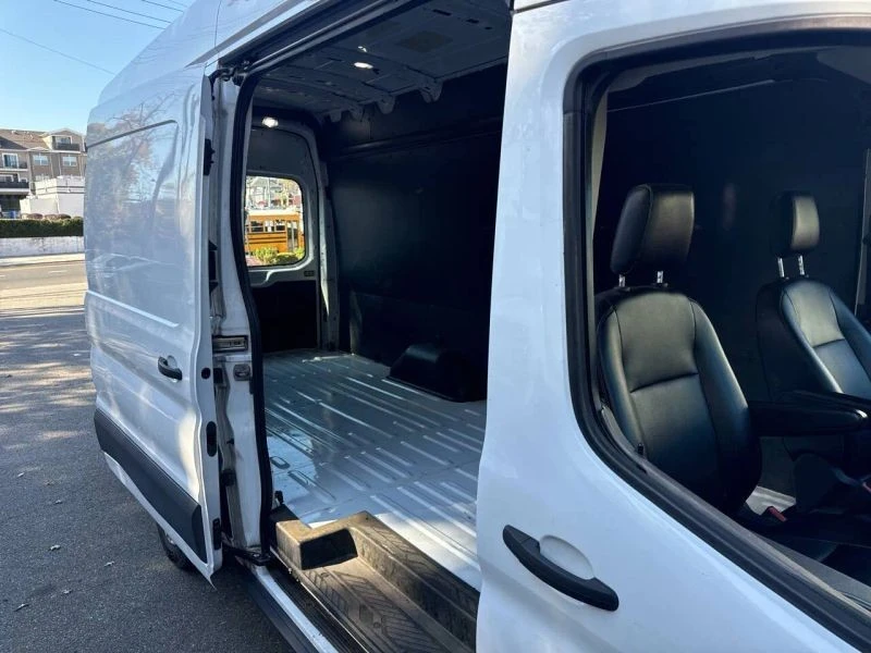 2020 Ford Transit - Image 6 of 11