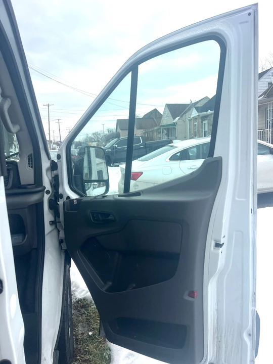 2020 Ford Transit - Image 17 of 18