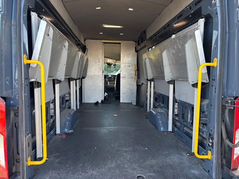 2020 Ford Transit - Image 11 of 18