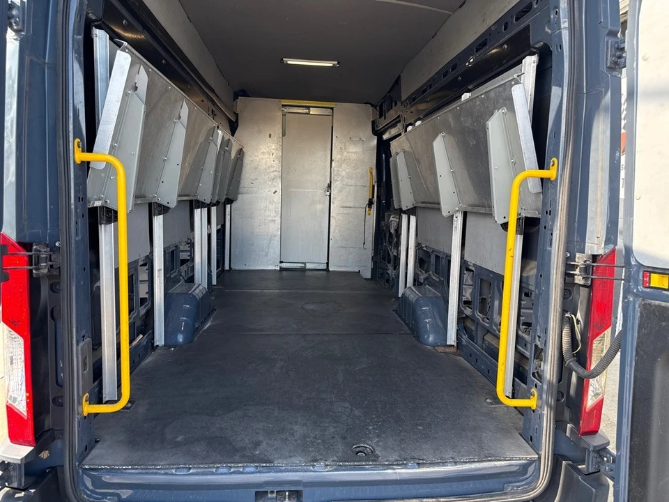 2020 Ford Transit - Image 10 of 17