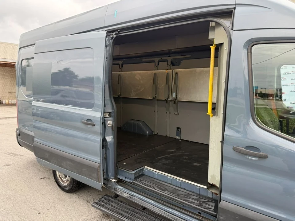 2020 Ford Transit - Image 29 of 31