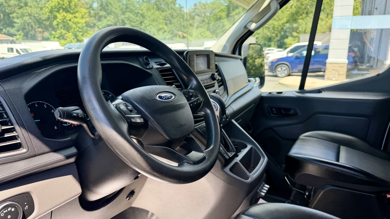 2020 Ford Transit - Image 21 of 27