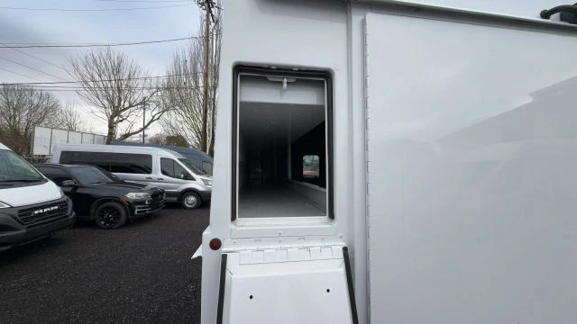 2020 Ford Transit - Image 22 of 27