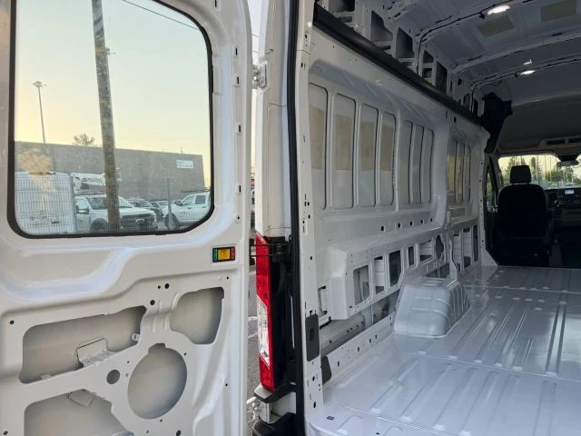 2020 Ford Transit - Image 24 of 31