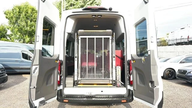 2020 Ford Transit - Image 17 of 31