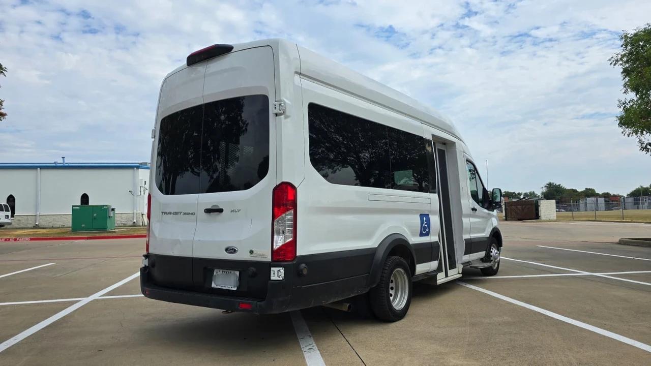 2020 Ford Transit - Image 8 of 31