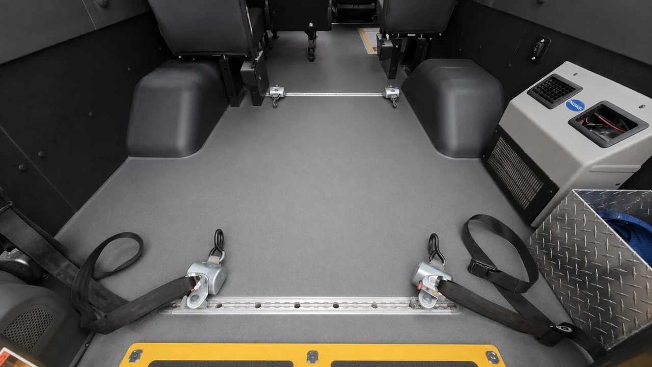 2020 Ford Transit - Image 16 of 31