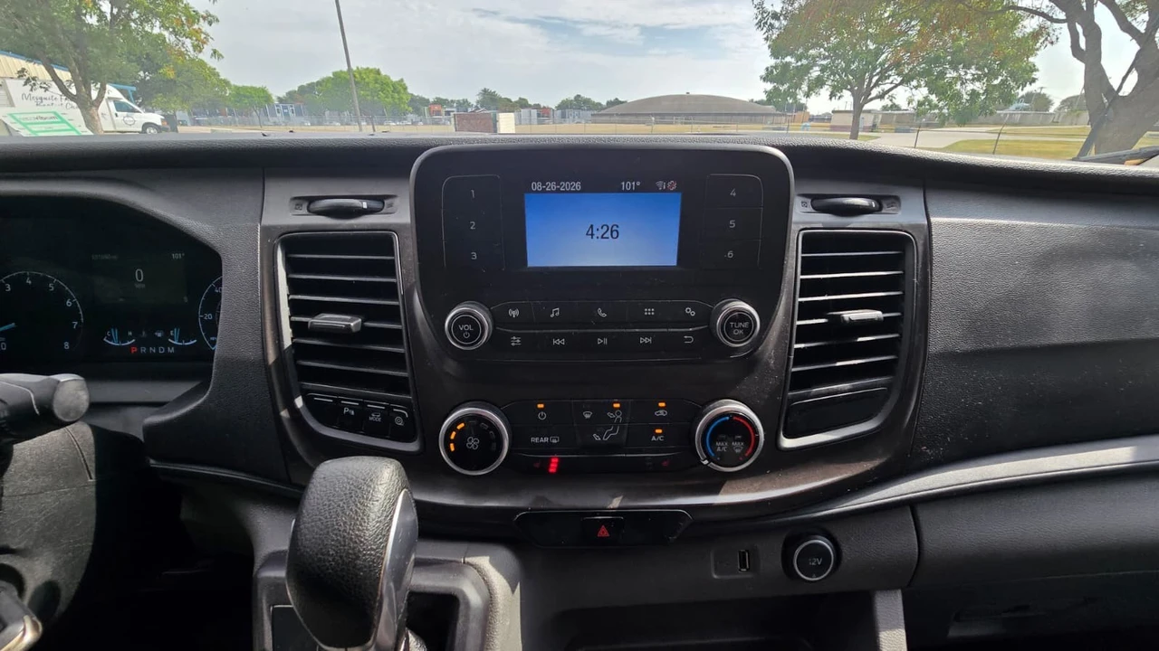 2020 Ford Transit - Image 28 of 31