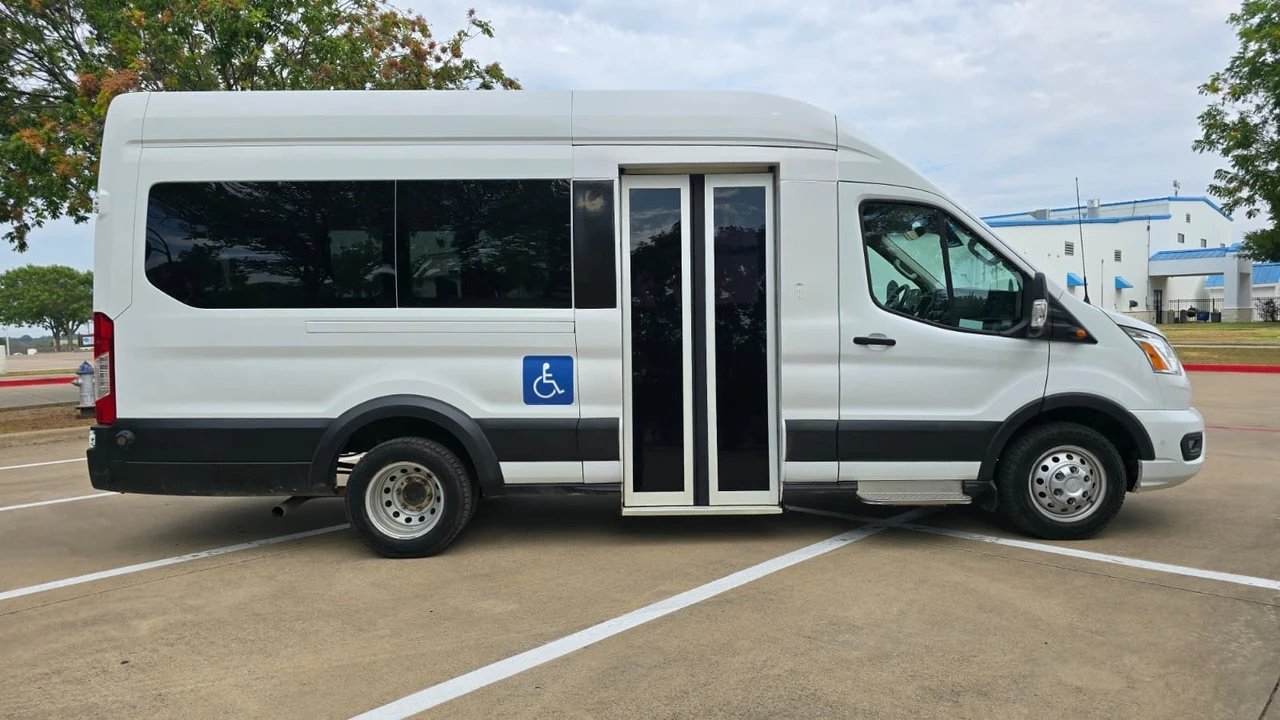 2020 Ford Transit - Image 7 of 31