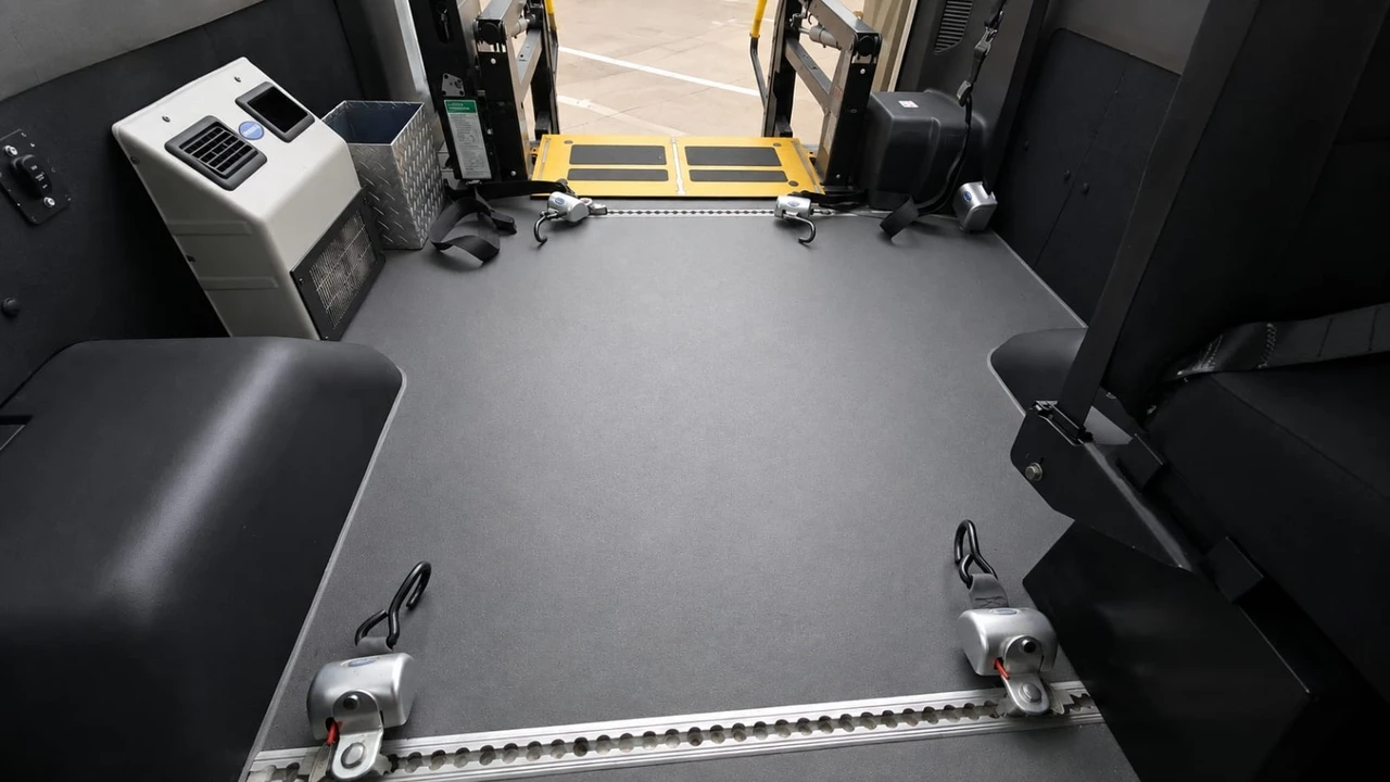 2020 Ford Transit - Image 18 of 31