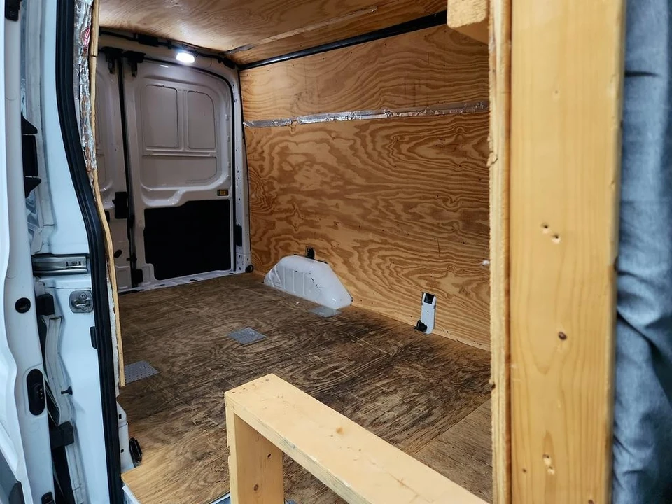 2020 Ford Transit - Image 25 of 31