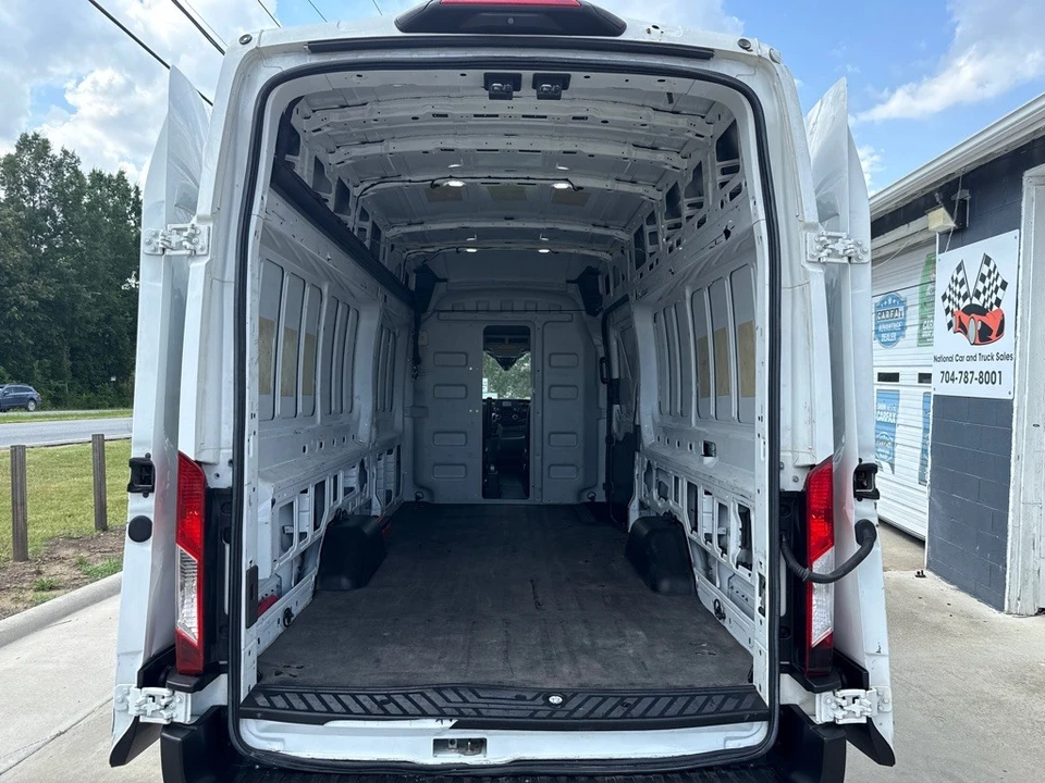 2020 Ford Transit - Image 9 of 16