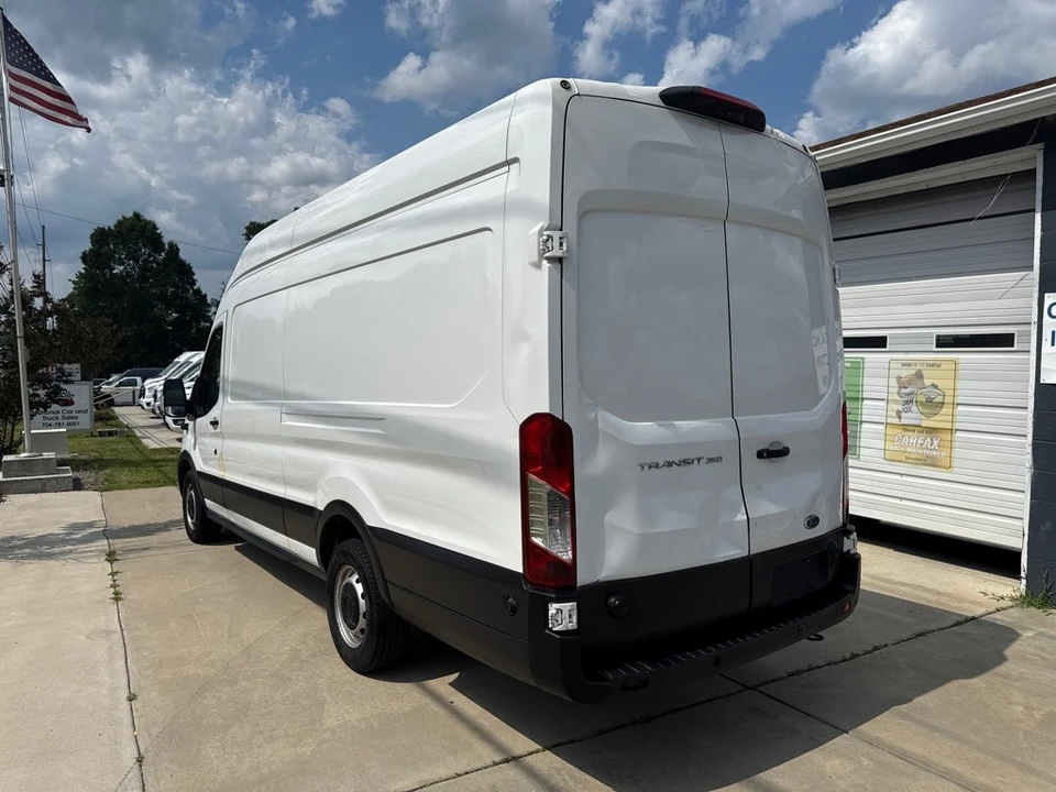 2020 Ford Transit - Image 2 of 16