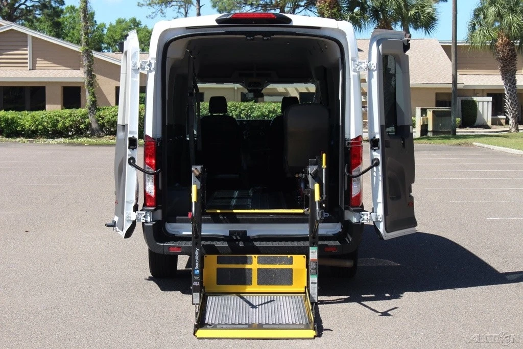 2020 Ford Transit - Image 2 of 24