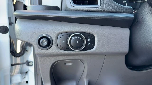 2020 Ford Transit - Image 15 of 31
