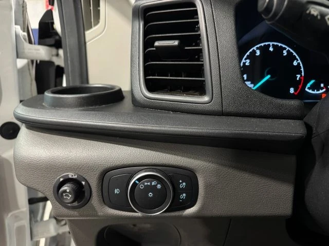2020 Ford Transit - Image 9 of 21
