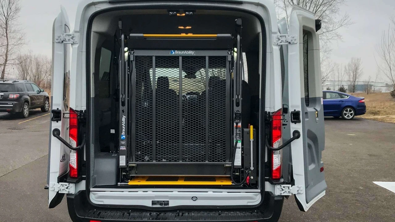 2020 Ford Transit Connect - Image 6 of 11