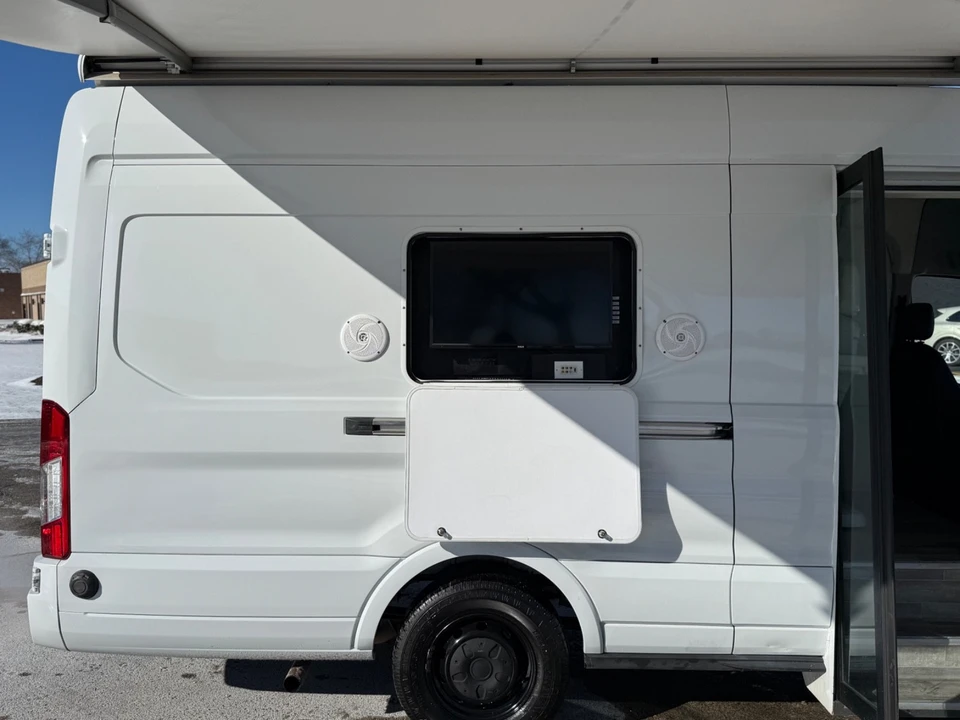 2020 Ford Transit Connect - Image 10 of 21