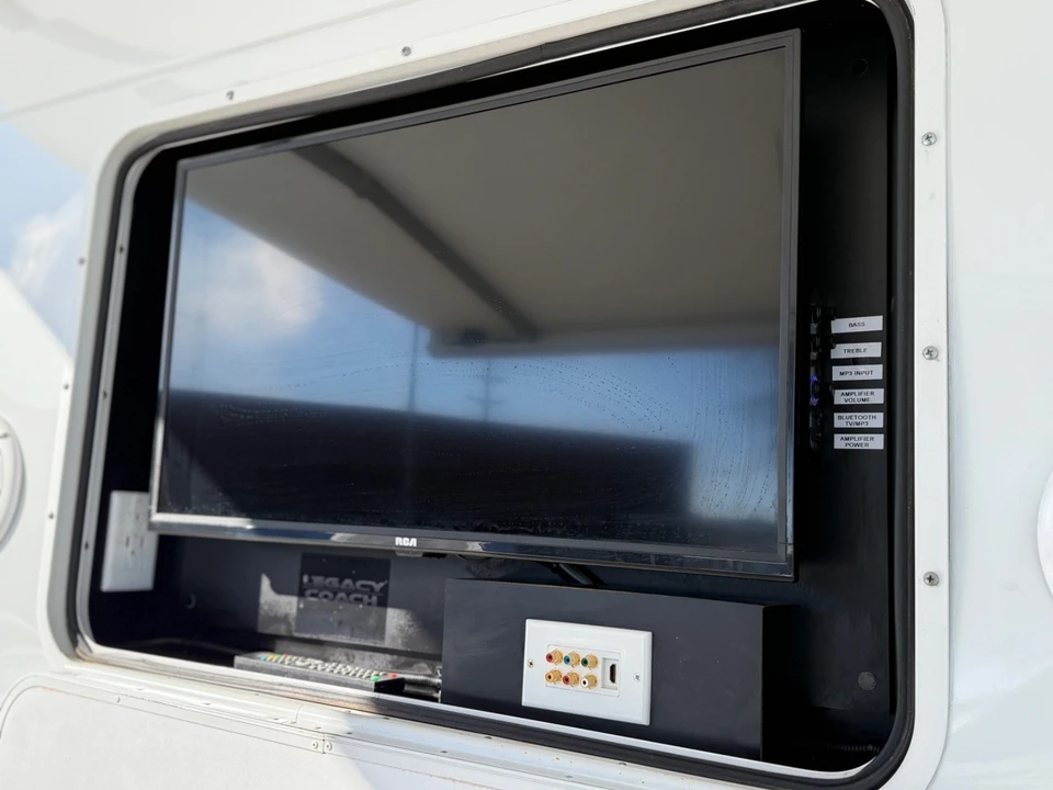 2020 Ford Transit Connect - Image 11 of 21