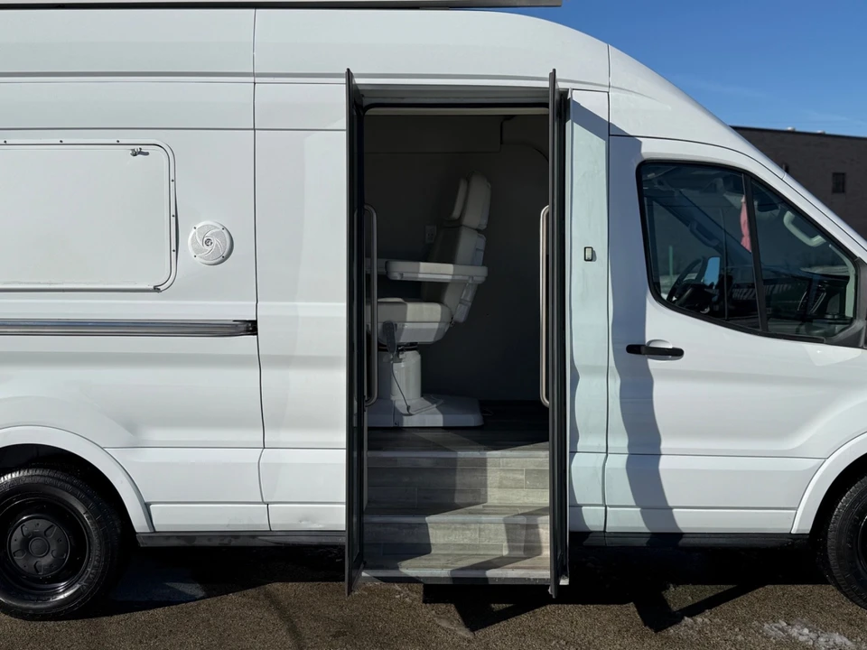 2020 Ford Transit Connect - Image 13 of 21