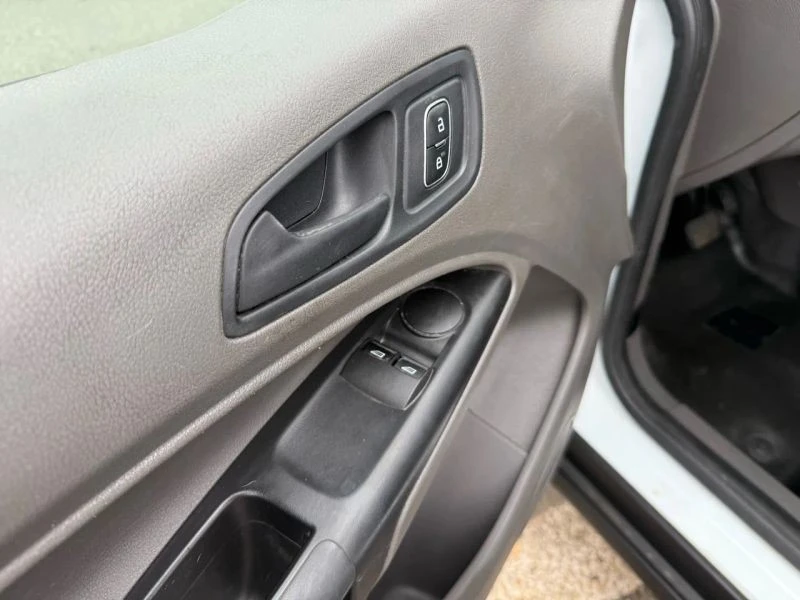 2020 Ford Transit Connect - Image 10 of 12