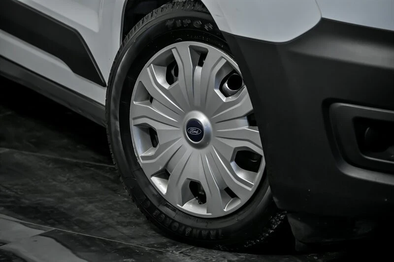 2020 Ford Transit Connect - Image 3 of 12