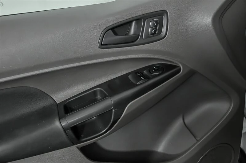 2020 Ford Transit Connect - Image 14 of 21