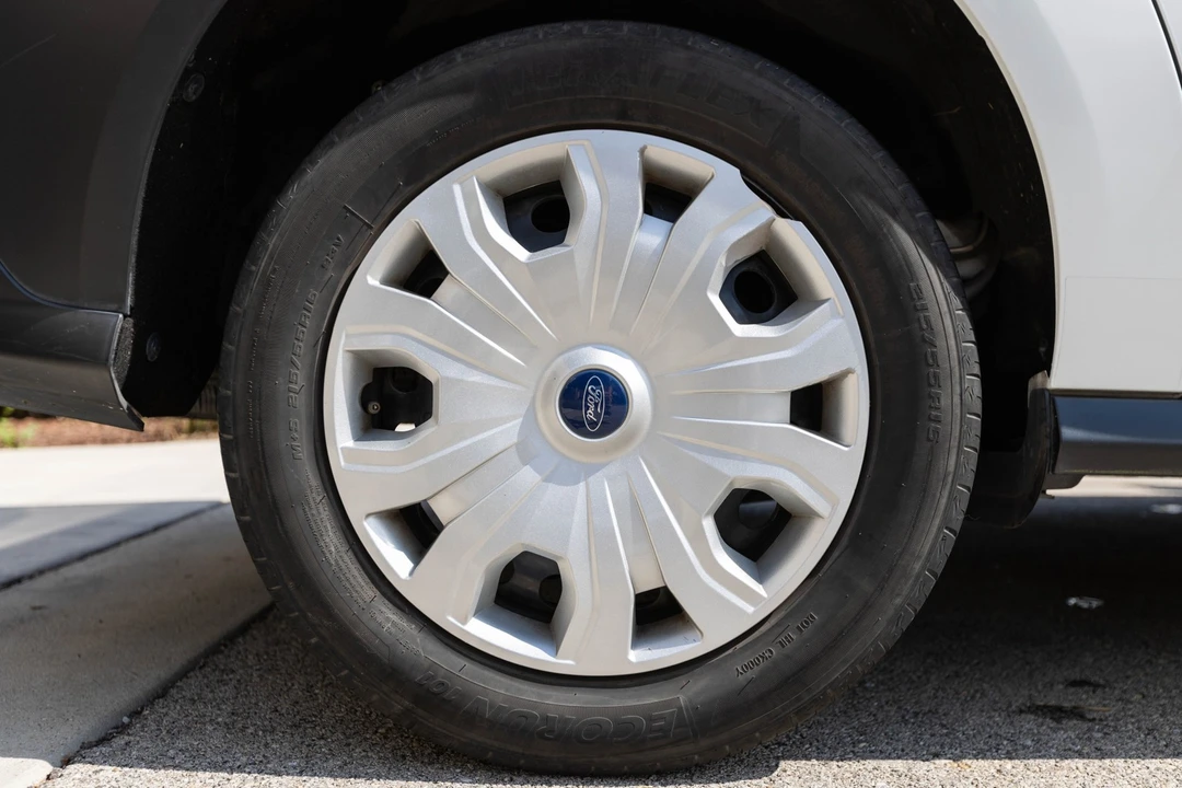 2020 Ford Transit Connect - Image 17 of 21