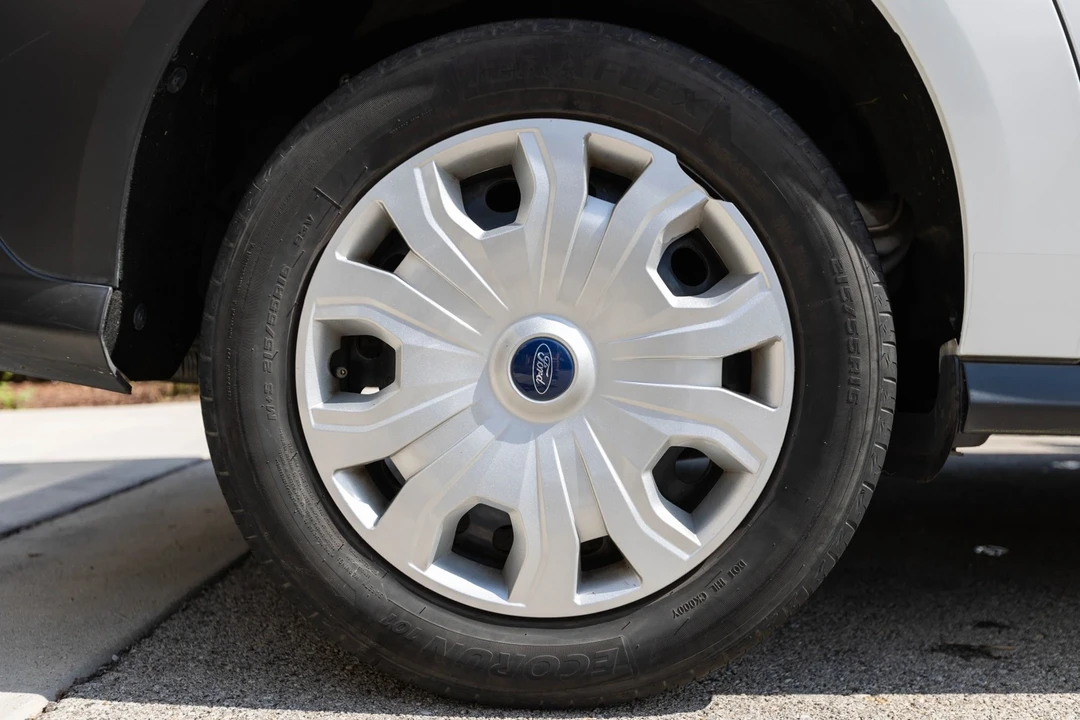 2020 Ford Transit Connect - Image 17 of 21