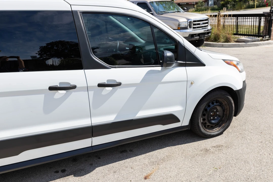 2020 Ford Transit Connect - Image 19 of 21