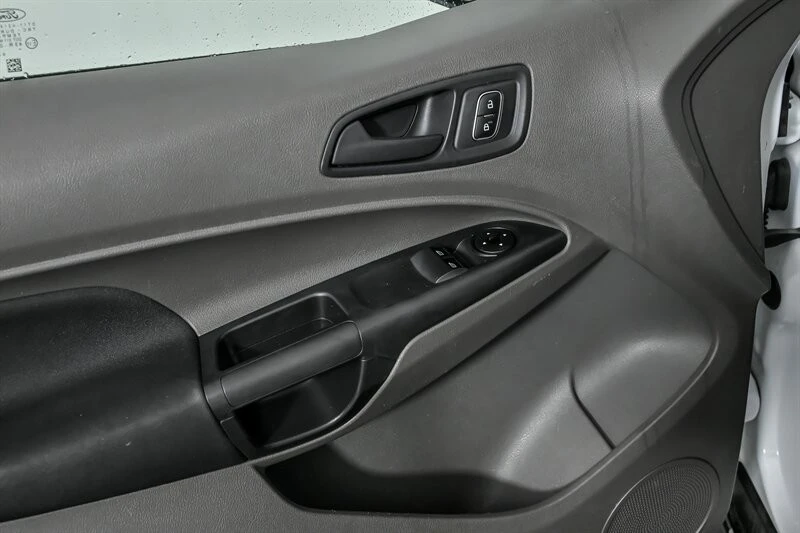 2020 Ford Transit Connect - Image 14 of 21