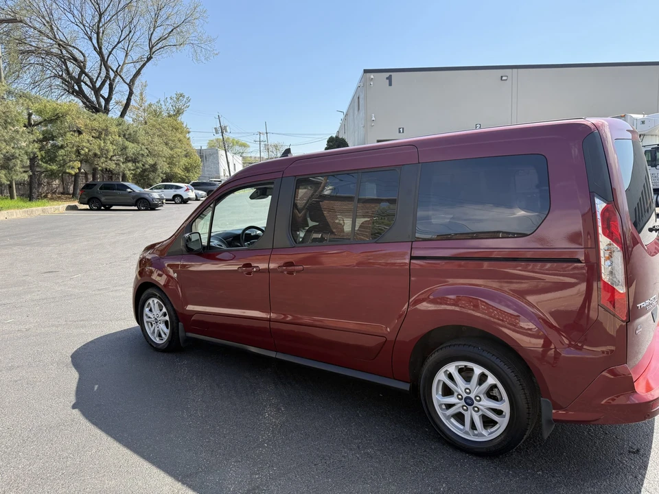2020 Ford Transit Connect - Image 15 of 31