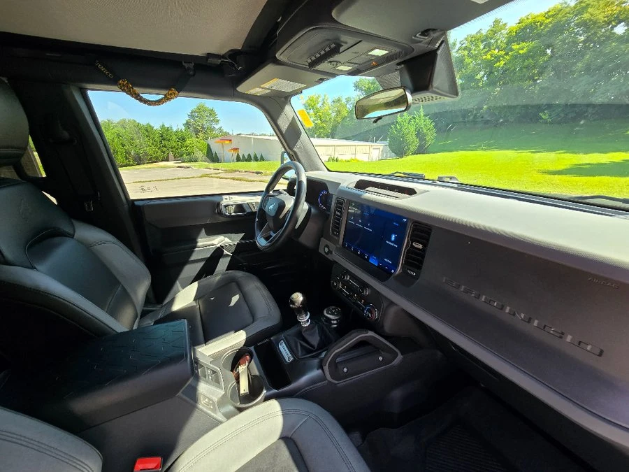 2020 Ford Bronco - Image 13 of 14