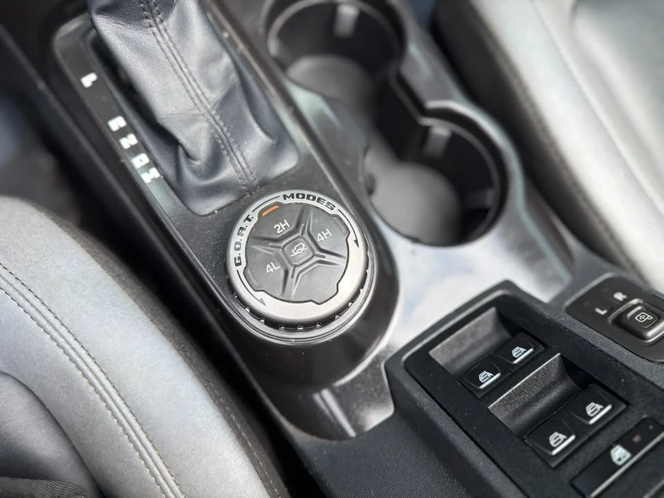 2020 Ford Bronco - Image 15 of 19