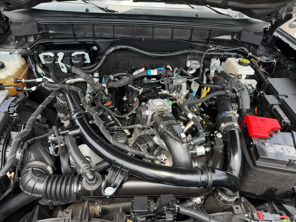 2020 Ford Bronco - Image 19 of 19
