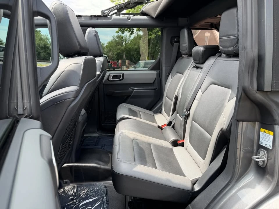2020 Ford Bronco - Image 8 of 19