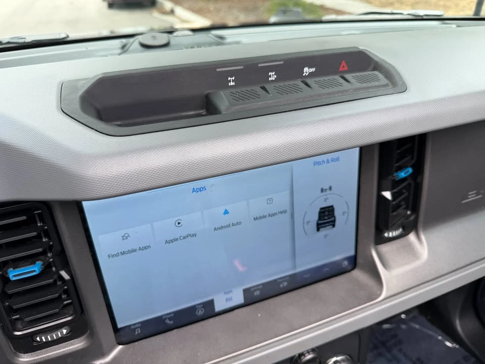 2020 Ford Bronco - Image 12 of 19