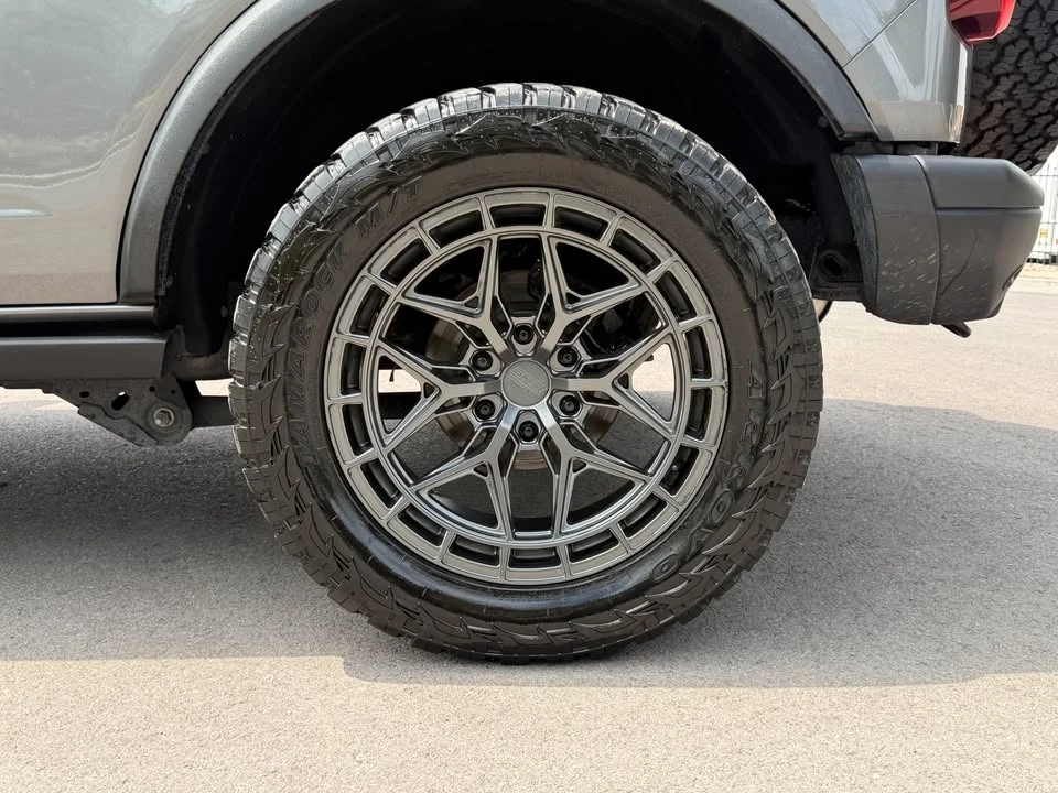 2020 Ford Bronco - Image 17 of 19