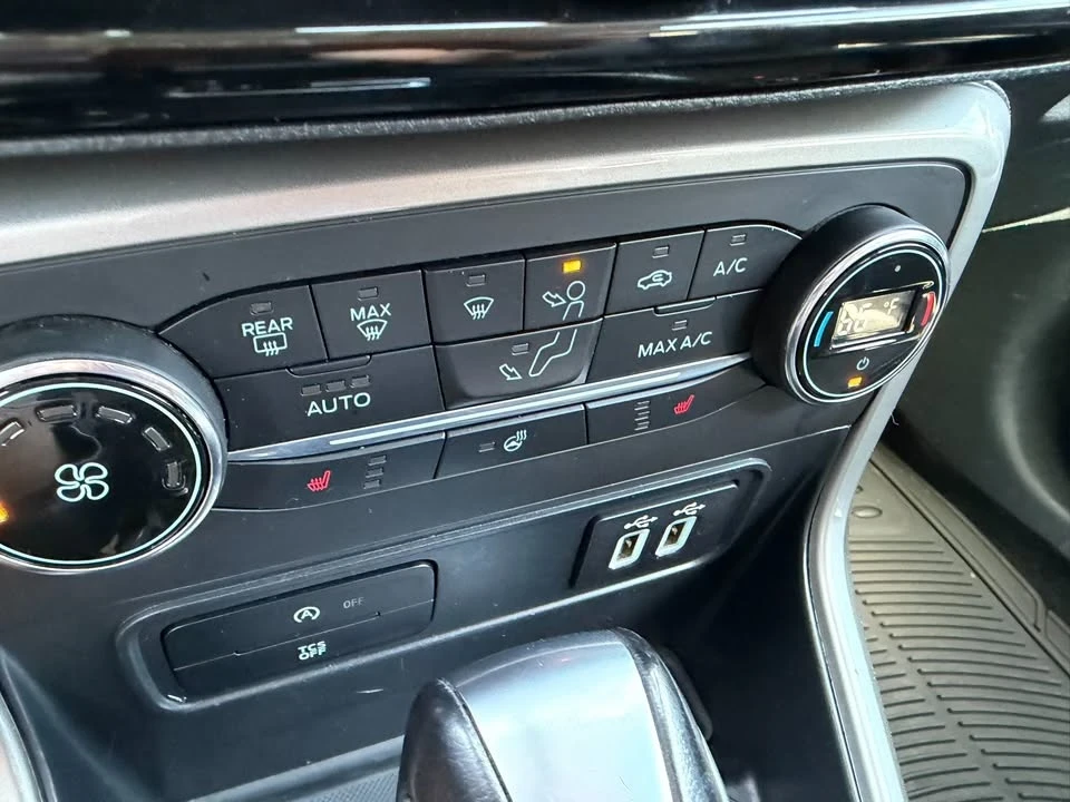 2020 Ford EcoSport - Image 4 of 17