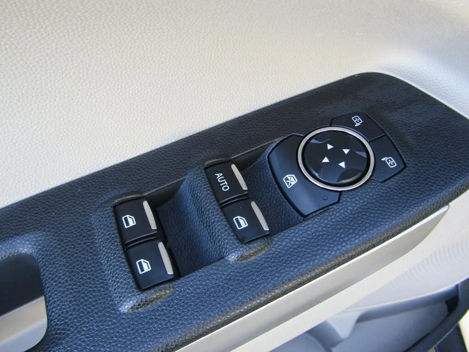 2020 Ford EcoSport - Image 12 of 20